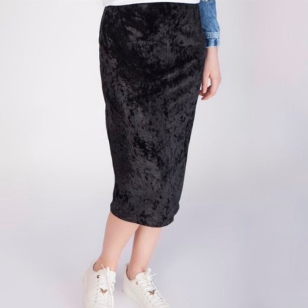 Forever 21 Velvet Skirt